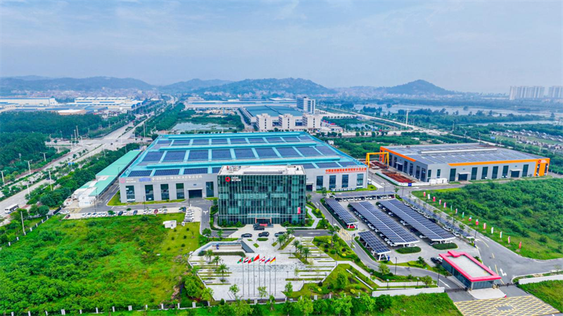 泉工股份 QT10 設(shè)備啟運東南亞 開啟合作新旅程